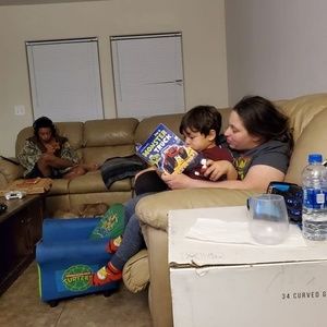 Meet your Posher, Sharon